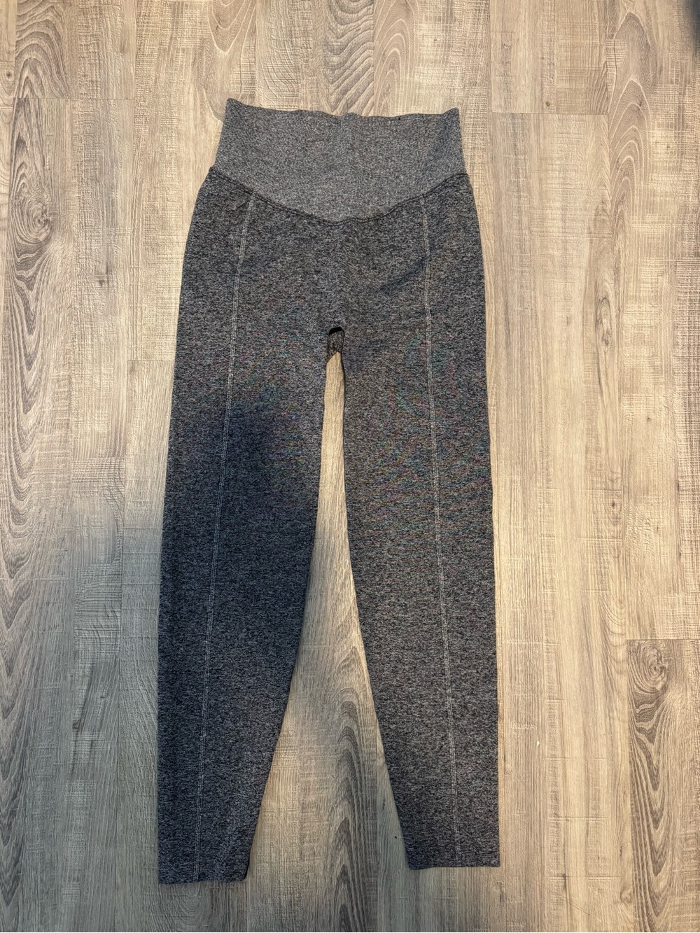 PINK Victoria's Secret Dark Gray High-Waist Knit Leggings